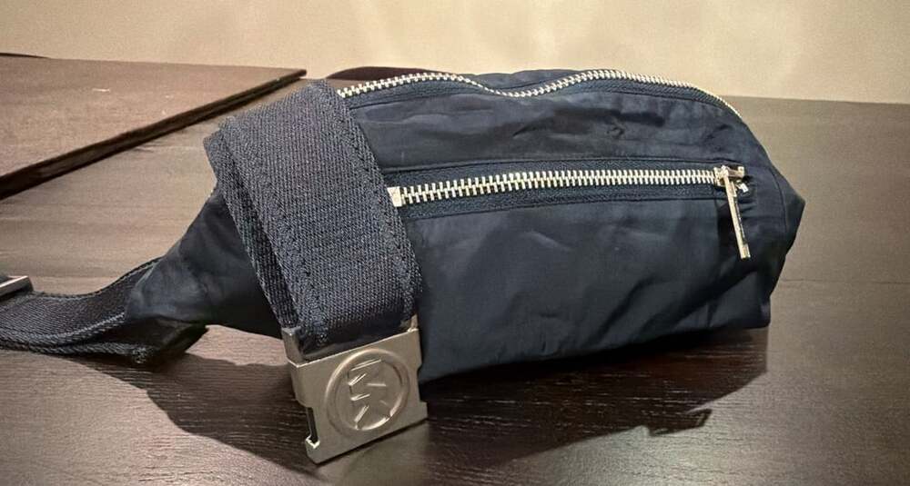 Michael Kors Blue Nylon Belt Bag Fanny Pack with MK Logo Buckle NEW packable